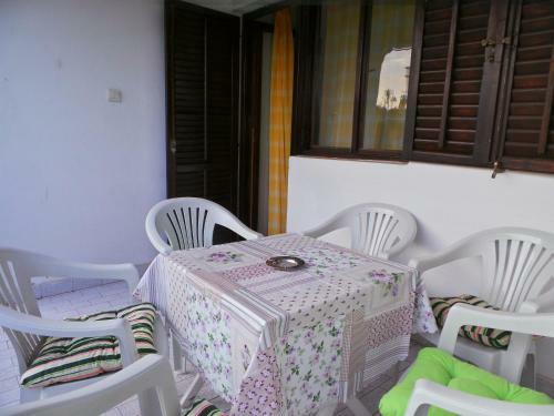 Villa Lola