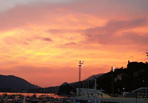 Apartments Lux Milano, Savina,herceg-novi