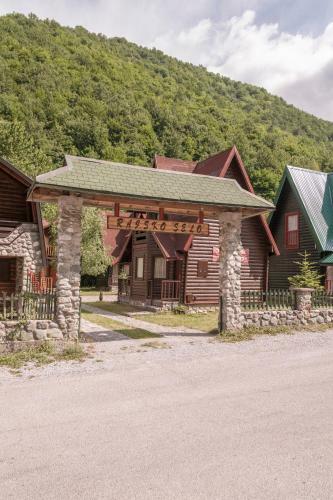 Rajsko Selo Lodge