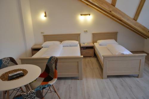 Hostal Max