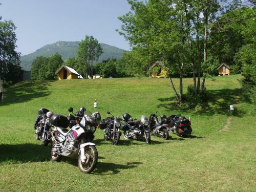 Camp Rabrenovi?