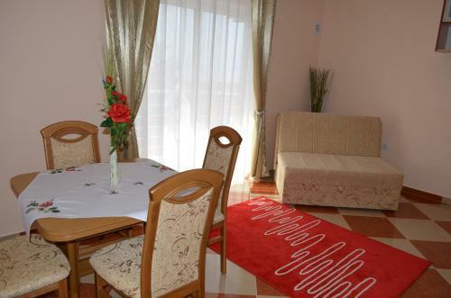 Apartments Anna