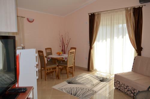 Apartments Anna