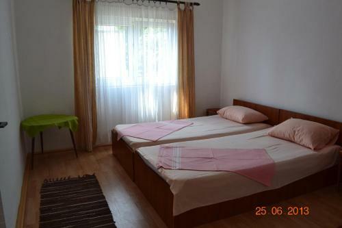 Hostal Rooms Sutomore