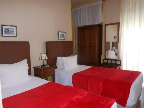 Hotel Larbelo