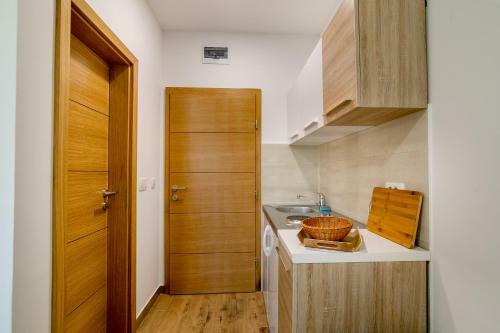 Apartmani Luka Meljine