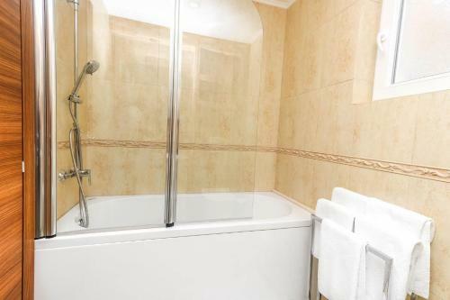 Jr Luxury Apartment