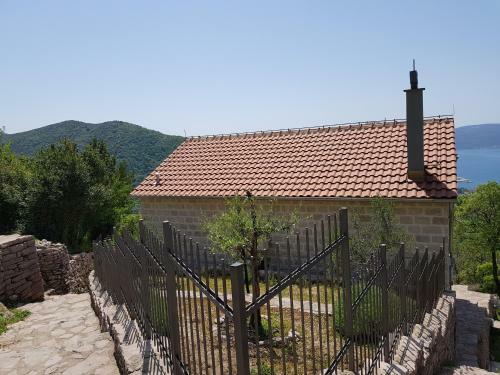 Villa Look