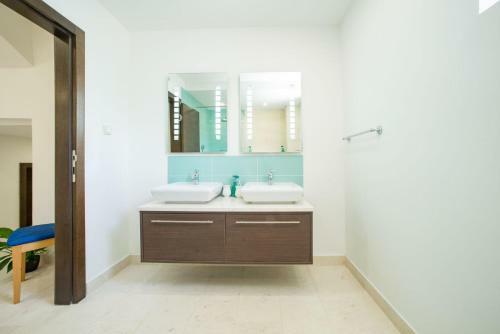 Villa Jasmine