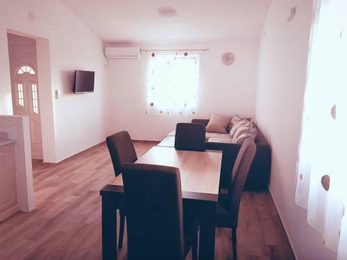 Apartmani Krsticevic Bm