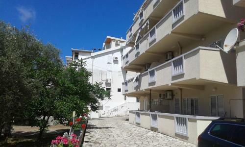 Oro Apartments