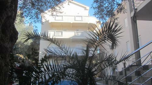 Oro Apartments