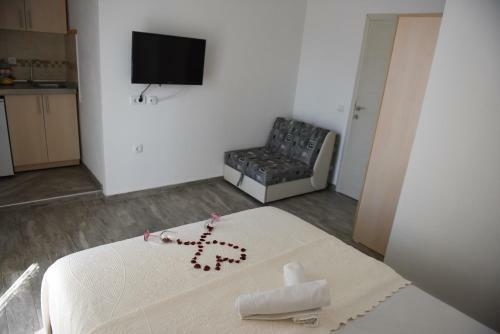 Hostal Apartments Cota Guesthouse