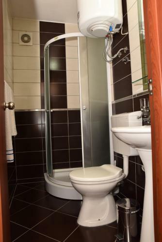 Hostal Guest House Evropa