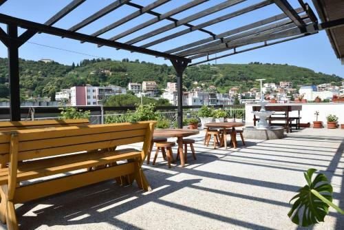 Hostal Guest House Evropa