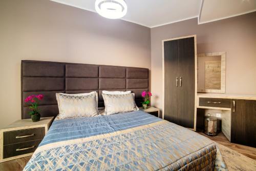 Princess Apartments