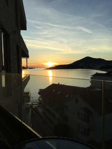 Apartment Sunset