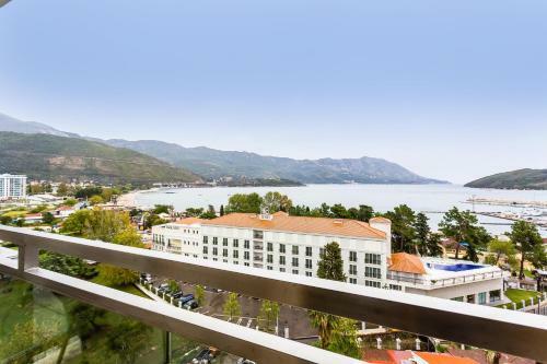 Primus Apartments Impera