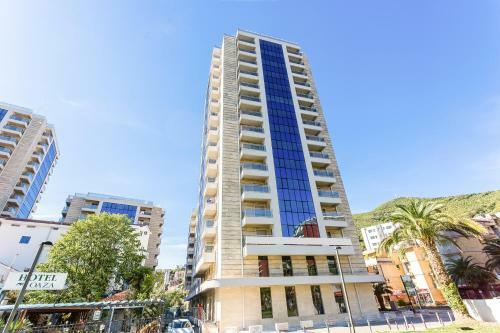 Primus Apartments Impera
