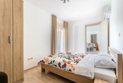 Primus Apartments Impera