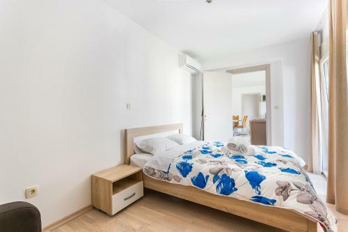 Primus Apartments Impera