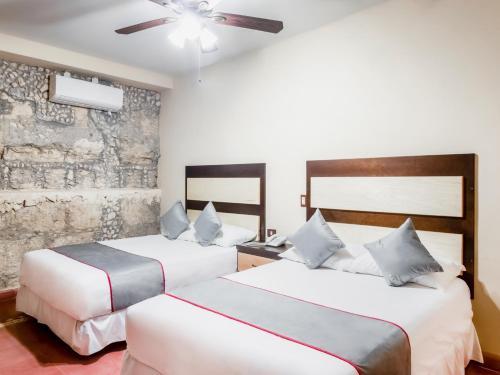 Collection O Zapata Hotel Y Plaza