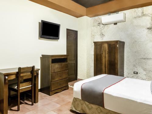 Collection O Zapata Hotel Y Plaza