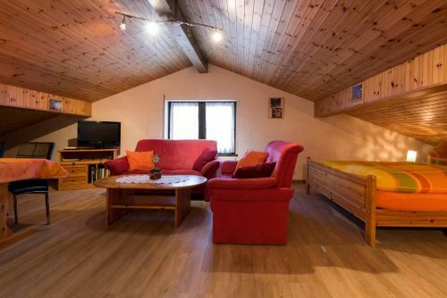 Apartments Orphelja