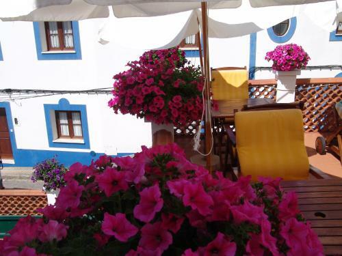 Hostal Casa Do Adro Da Igreja Turismo de Habita��o