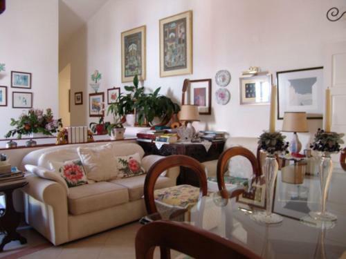 Hostal Casa Do Adro Da Igreja Turismo de Habita��o