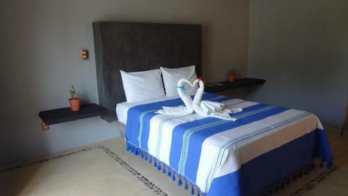 Hotel Bah�a Chahue Casa Blanca Del Sol