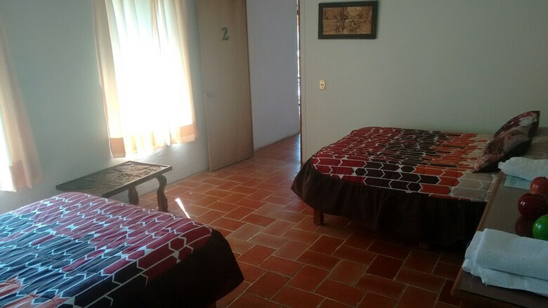 Hotel Agua Turquesa - Totolapan Morelos