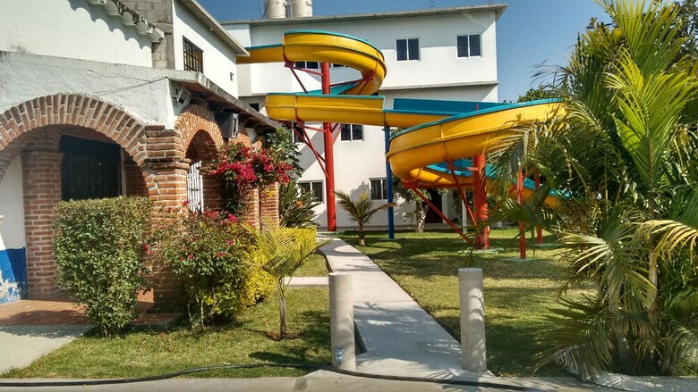 Hotel Agua Turquesa - Totolapan Morelos