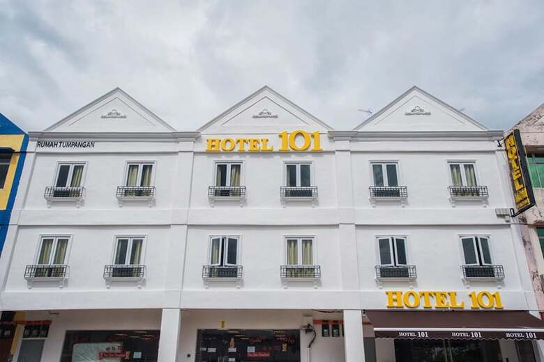 Oyo 89420 Hotel 101