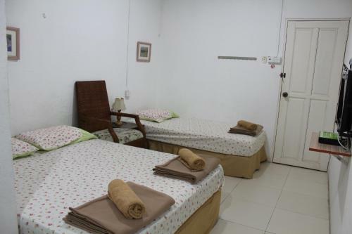 Hostal Emma Guesthouse