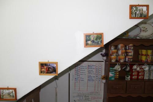 Hostal Emma Guesthouse