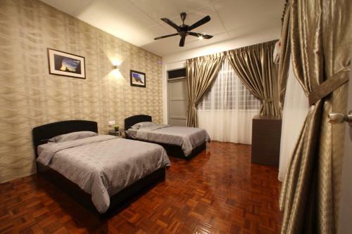 Come Inn Homestay 1380