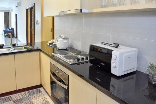 Apartamento Bernard Holiday Home @ Imperial Suites Kuching