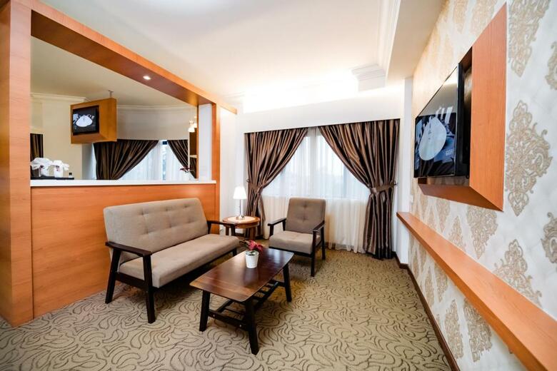 Mitc Hotel