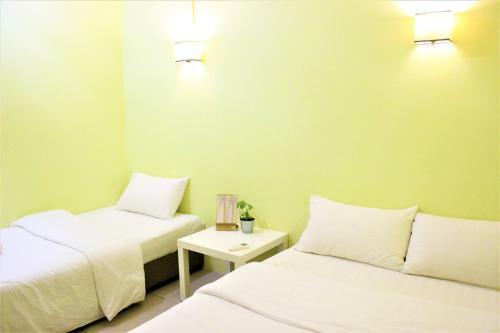 Hostal Once In Peninsula