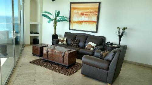 Hotel Las Olas Resort & Spa