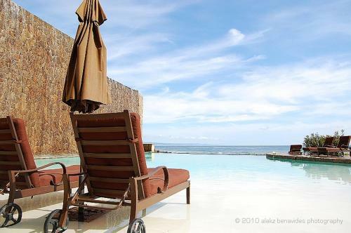Hotel Las Olas Resort & Spa