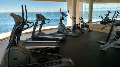 Hotel Las Olas Resort & Spa