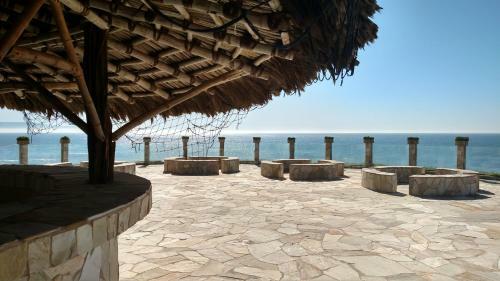 Hotel Las Olas Resort & Spa