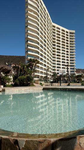 Hotel Las Olas Resort & Spa