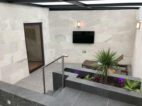 Hotel Kaia Suites