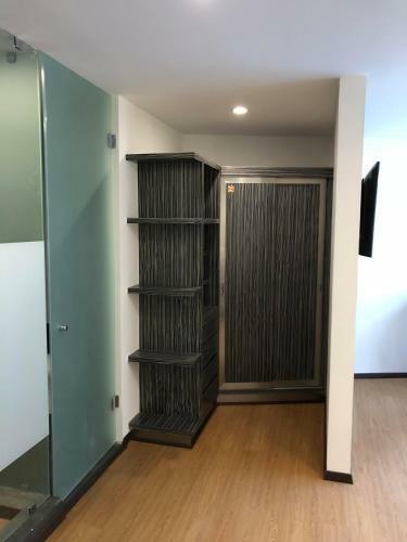 Hotel Kaia Suites