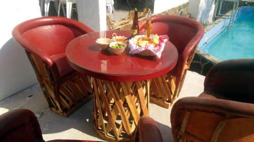 Hostal Hotel Falcon