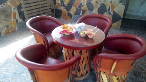 Hostal Hotel Falcon