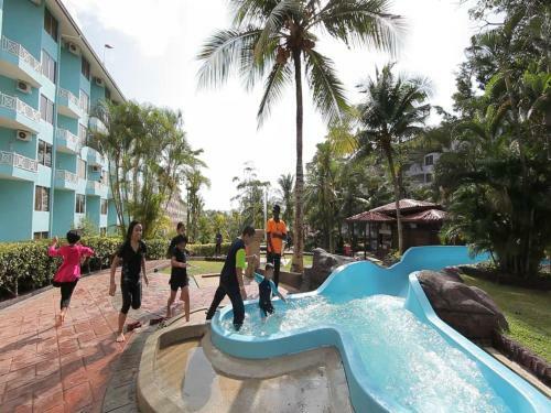 Hotel Lotus Desaru Beach Resort & Spa
